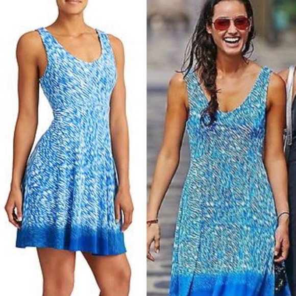 Athleta Dresses & Skirts - Athleta Starfish Blue Dreamin Dress